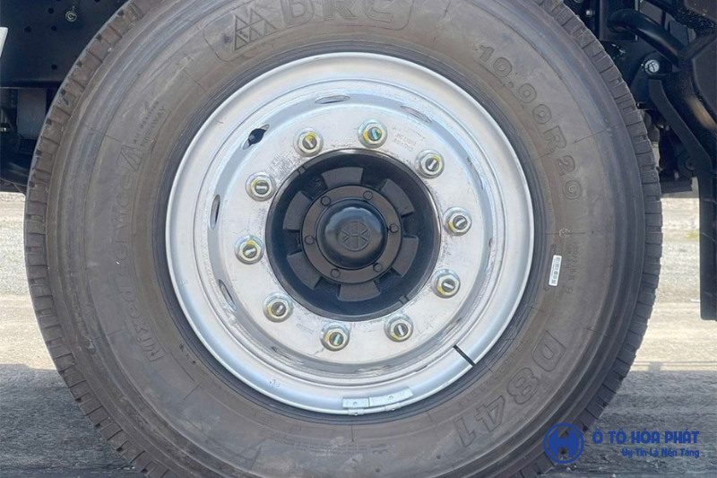 Lốp 10.00R20, phanh hơi